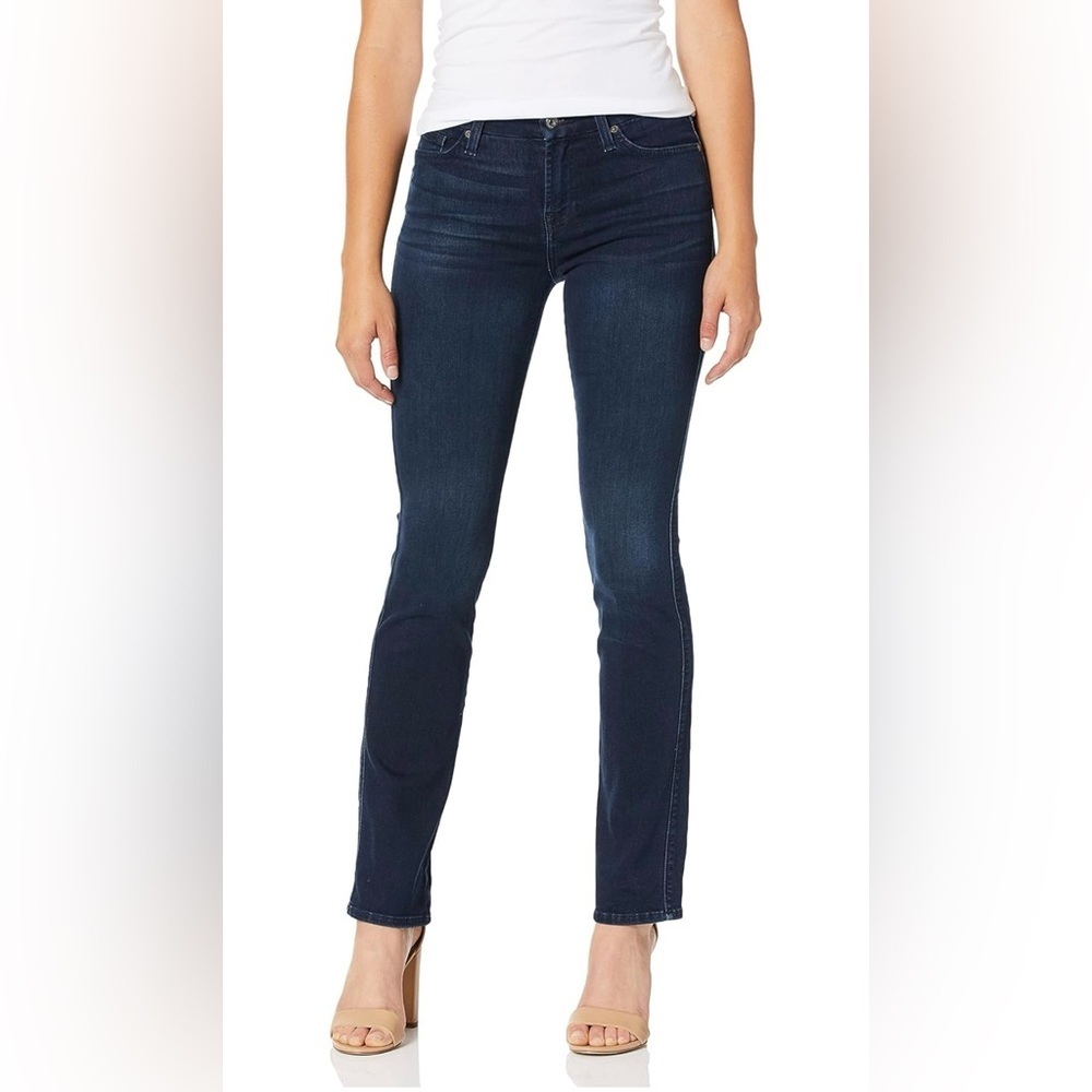 7 For All Mankind Women's Straight Leg Jean 32